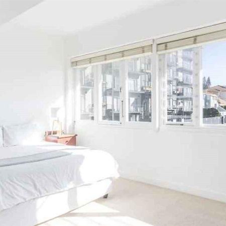 Comfortable Living For A Memorable Stay เคปทาวน์ ภายนอก รูปภาพ